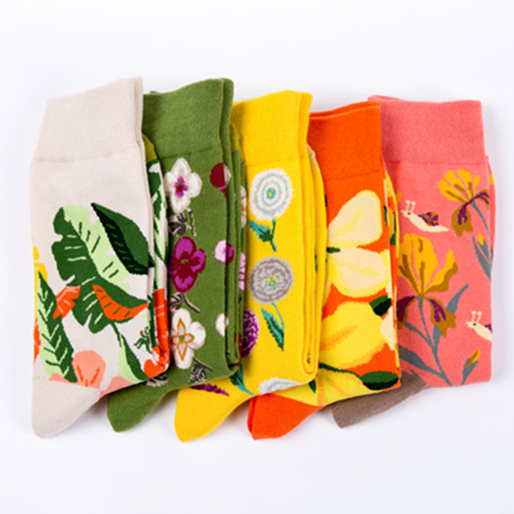 Autumn & Winter Bright Floral Pattern Mid-Calf Cotton Casual Socks