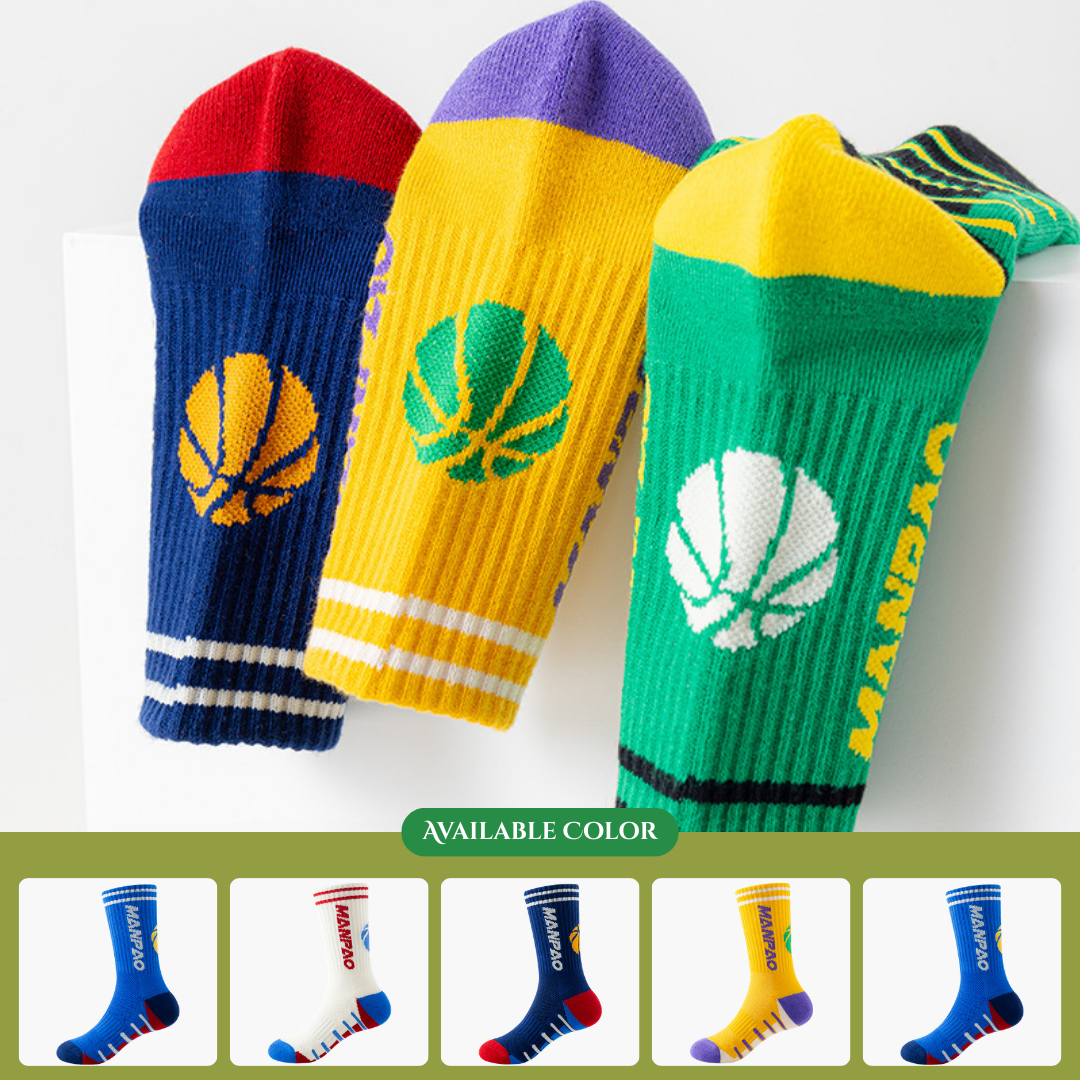 Children's professional sports socks for jump rope, basketball, football, running, cycling, and physical testing; thickened terry cloth sole for sweat absorption.